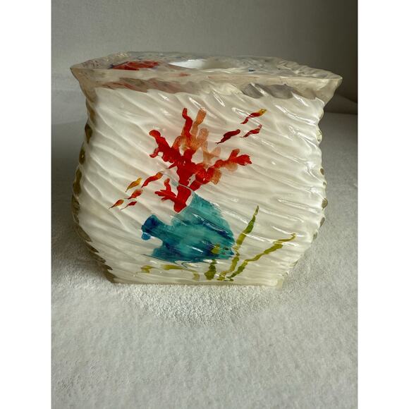 Vintage Acrylic Rainbow Fish Tropical White Square Tissue Box Cover Coastal - Picture 3 of 8